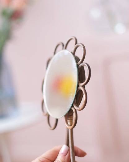 Miroir fleur en rotin