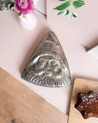 Ancien moule en fer blanc Père Noël