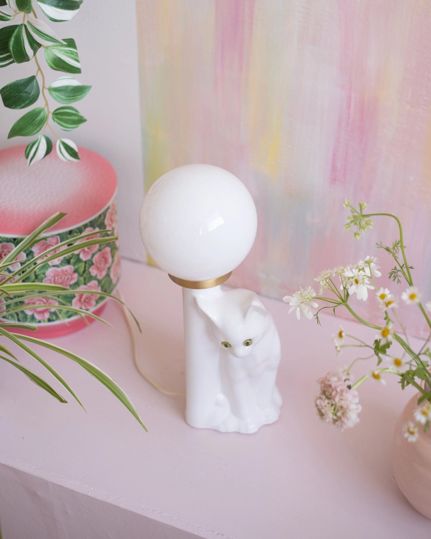 Ancienne lampe Chaton en céramique et opaline - Silly &amp; Billy