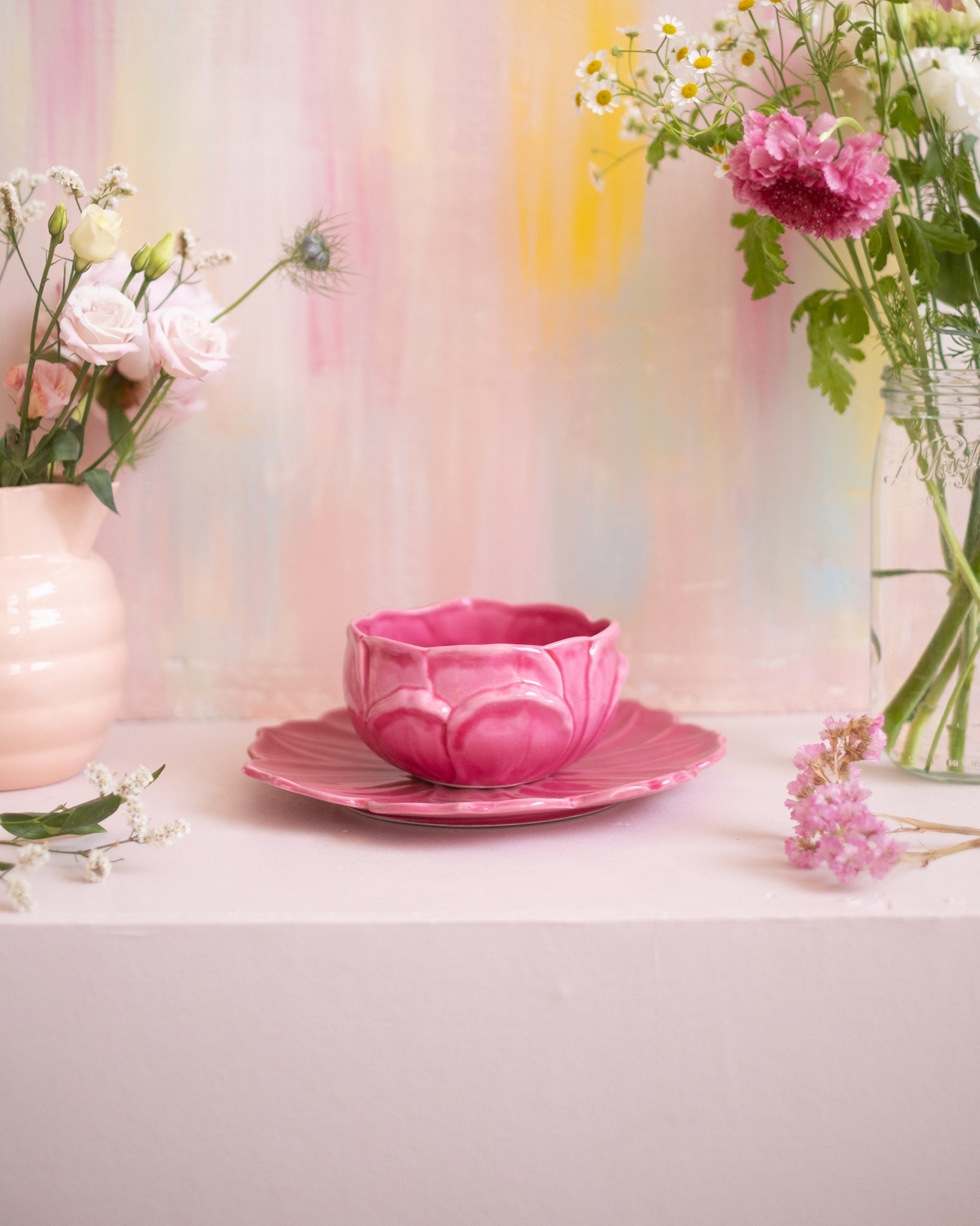 Ensemble coupe et assiette en faïence rose de Vallauris - Silly &amp; Billy