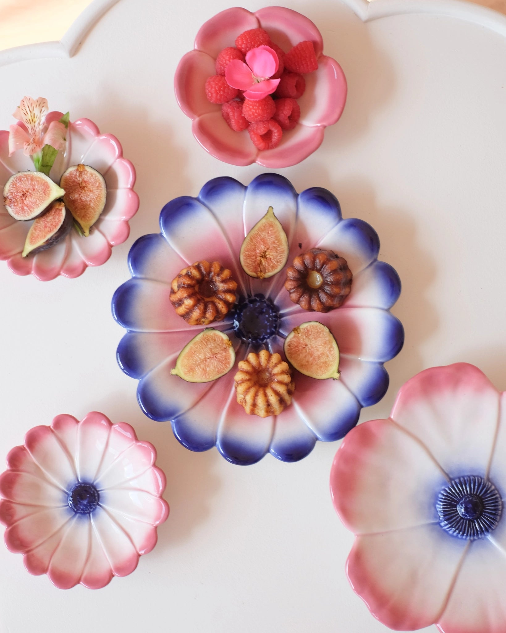 Grande assiette Marigold - Cobalt - Silly &amp; Billy