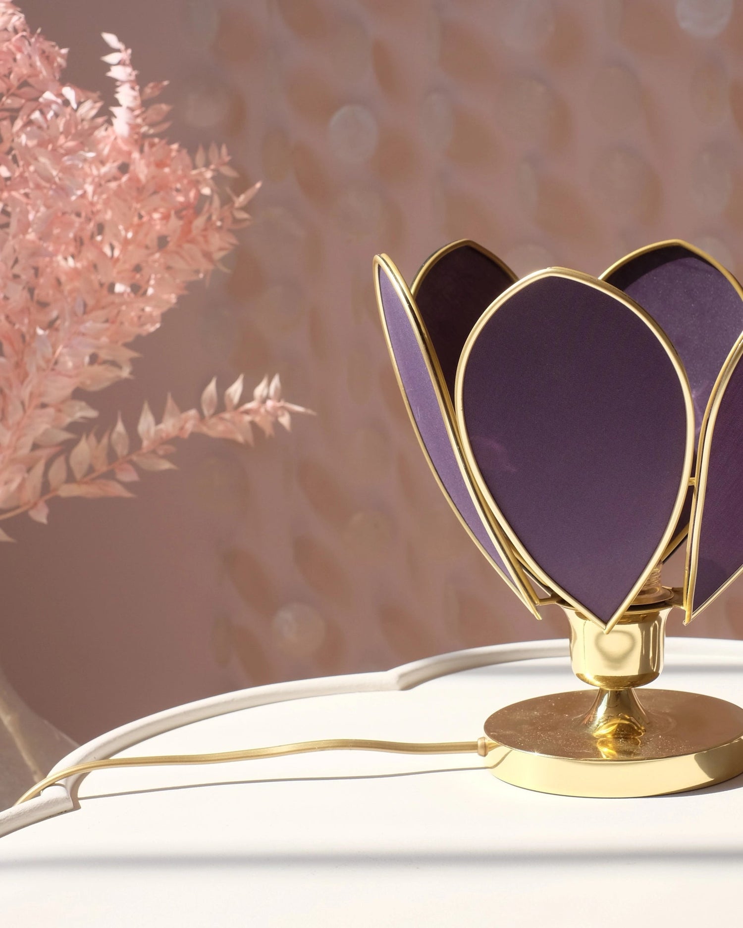 Lampe Fleur à poser - Bleu nuit et doré - Silly &amp; Billy