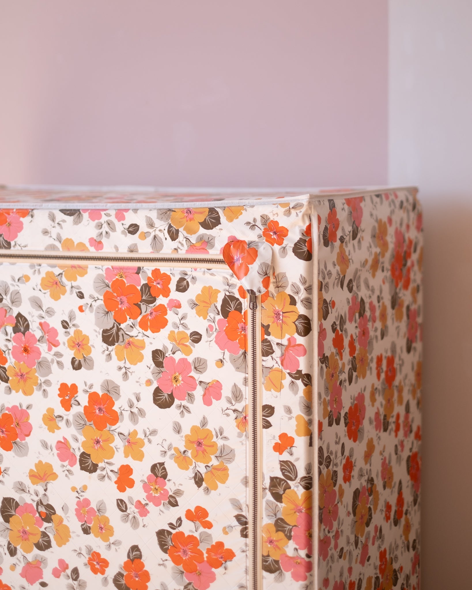 Penderie vintage en tissu fleuri - Silly &amp; Billy