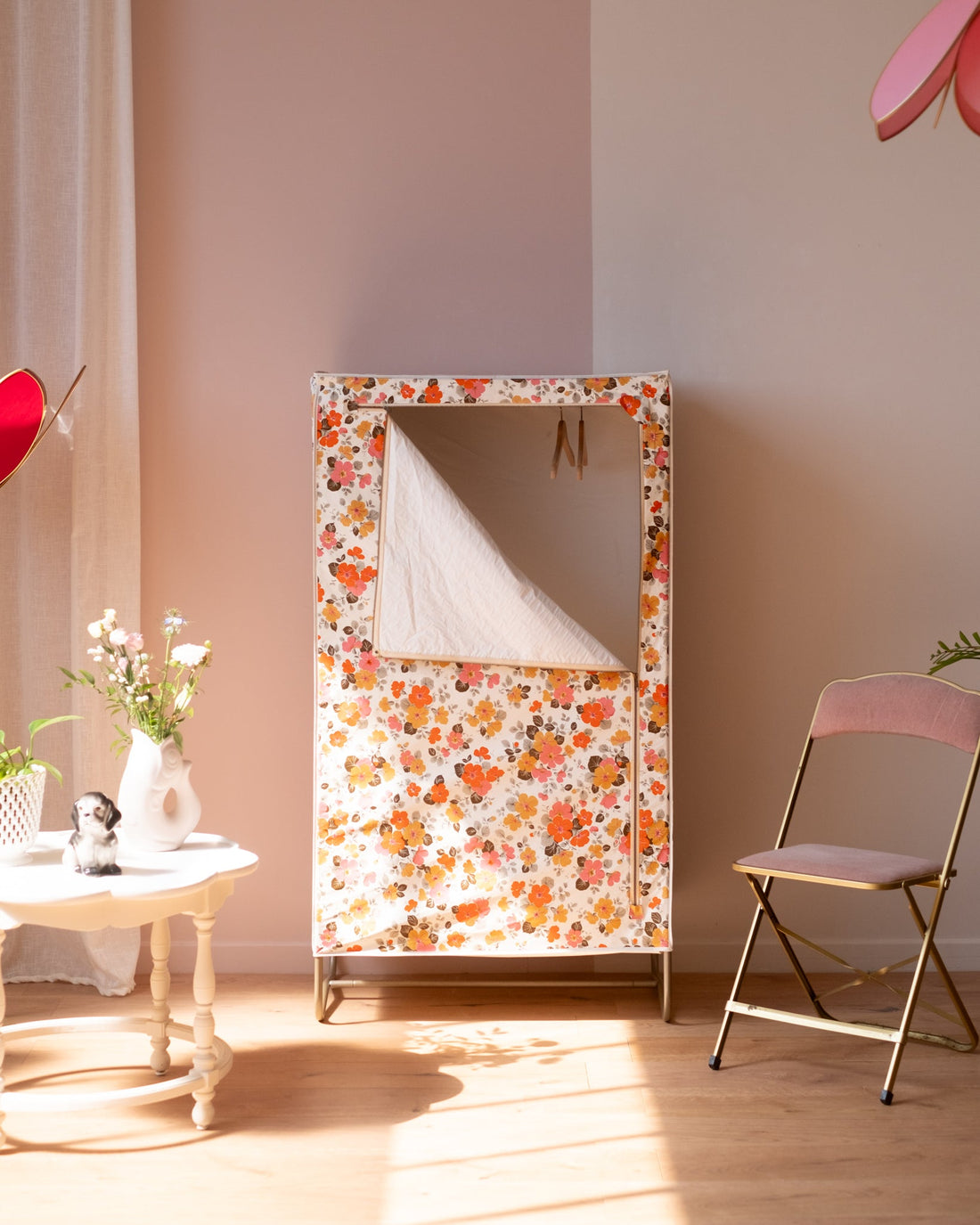 Penderie vintage en tissu fleuri - Silly &amp; Billy