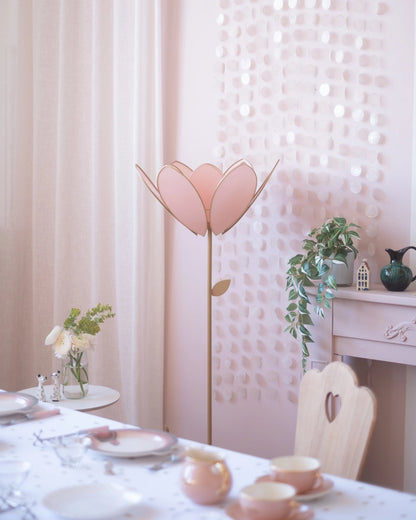 Pied de lampadaire et abat - jour fleur double - Blush - Silly &amp; Billy