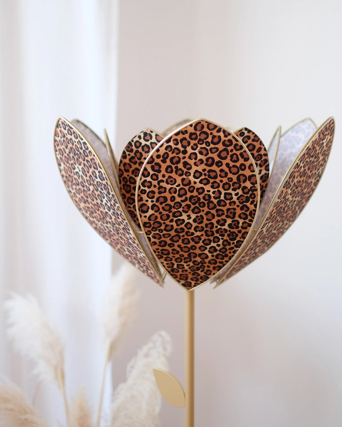 Pied de lampadaire et abat - jour fleur double - Léopard - Silly &amp; Billy