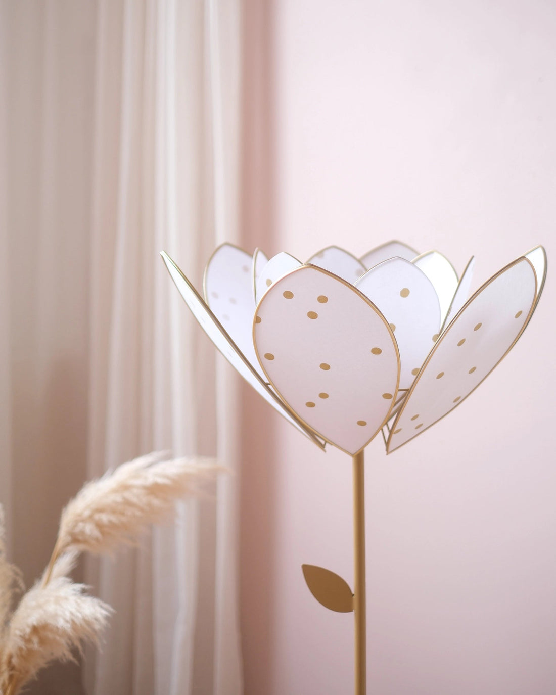 Pied de lampadaire et abat - jour fleur double - Pois dorés - Silly &amp; Billy