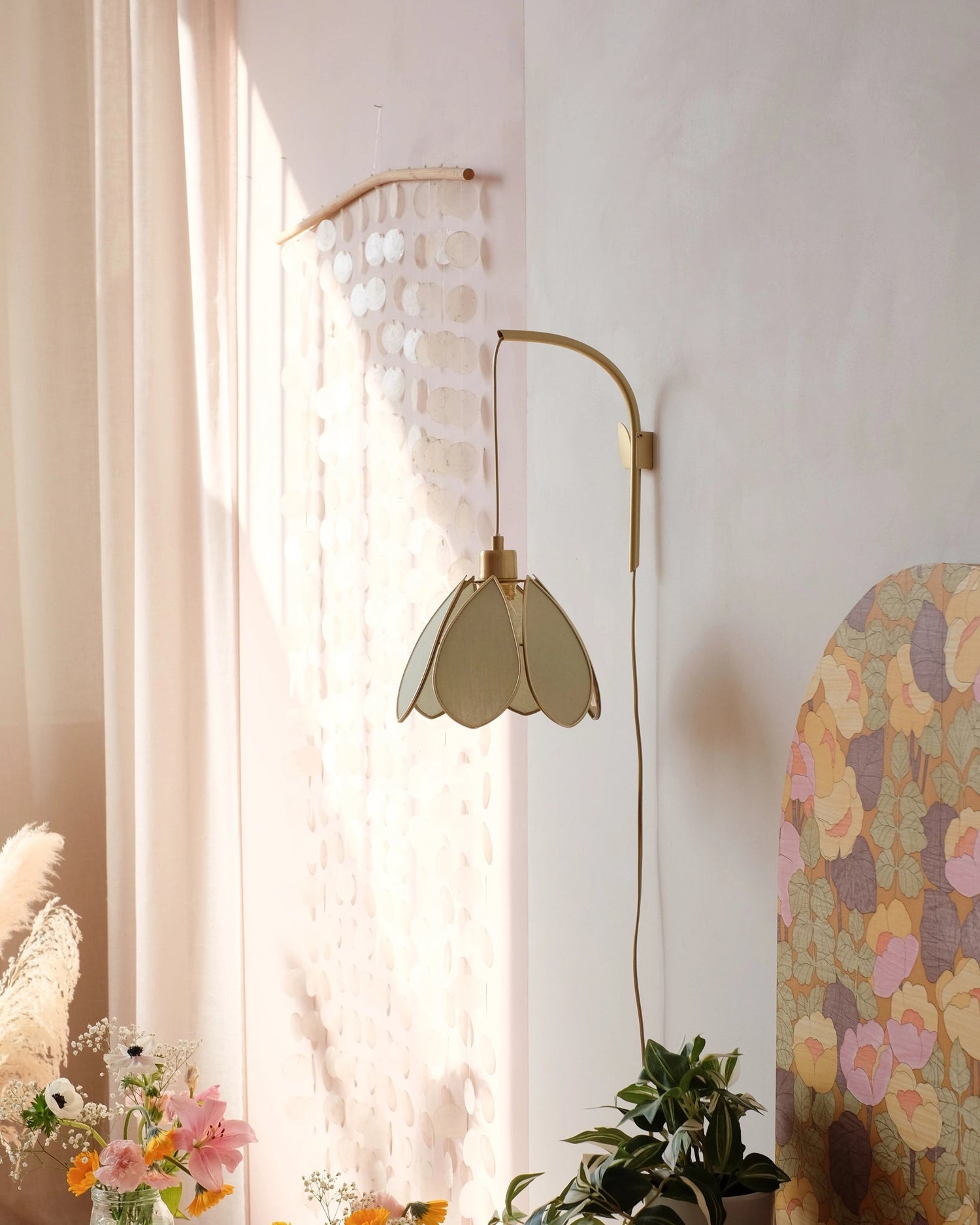 Support mural et baladeuse Fleur - Eucalyptus et doré - Silly &amp; Billy
