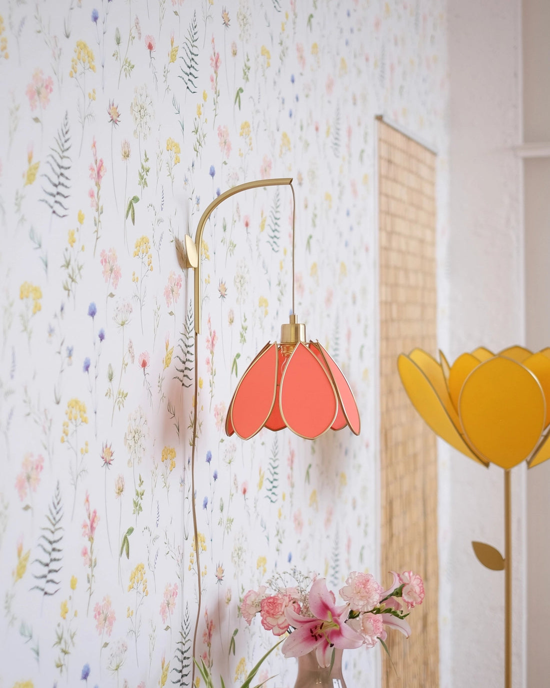 Support mural et baladeuse Fleur - Pamplemousse et doré - Silly &amp; Billy