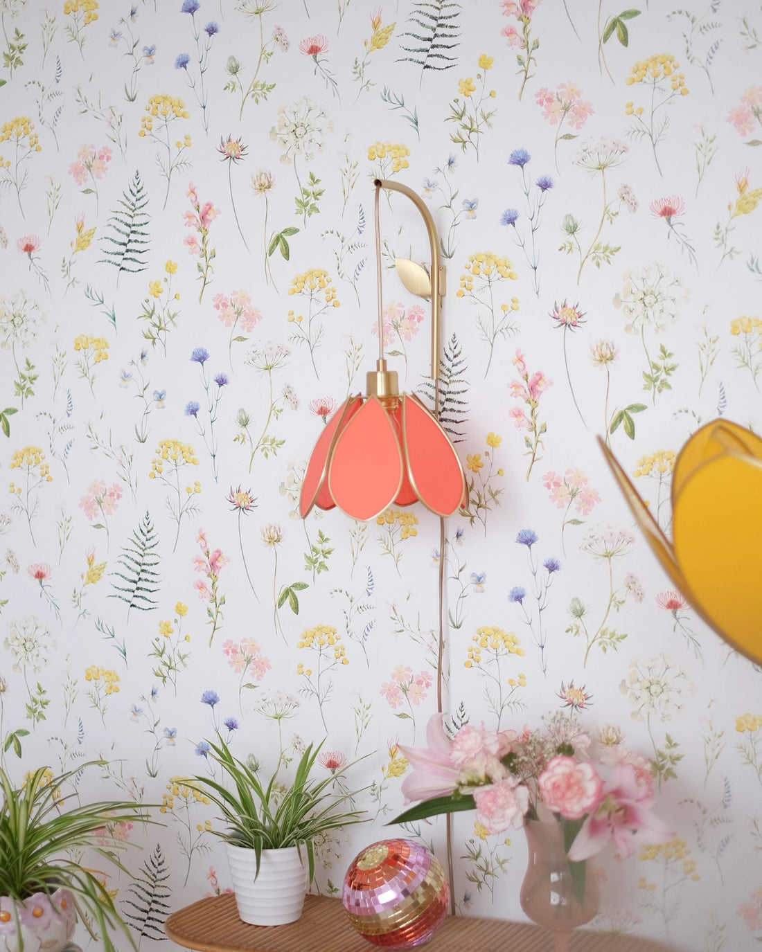 Support mural et baladeuse Fleur - Pamplemousse et doré - Silly &amp; Billy
