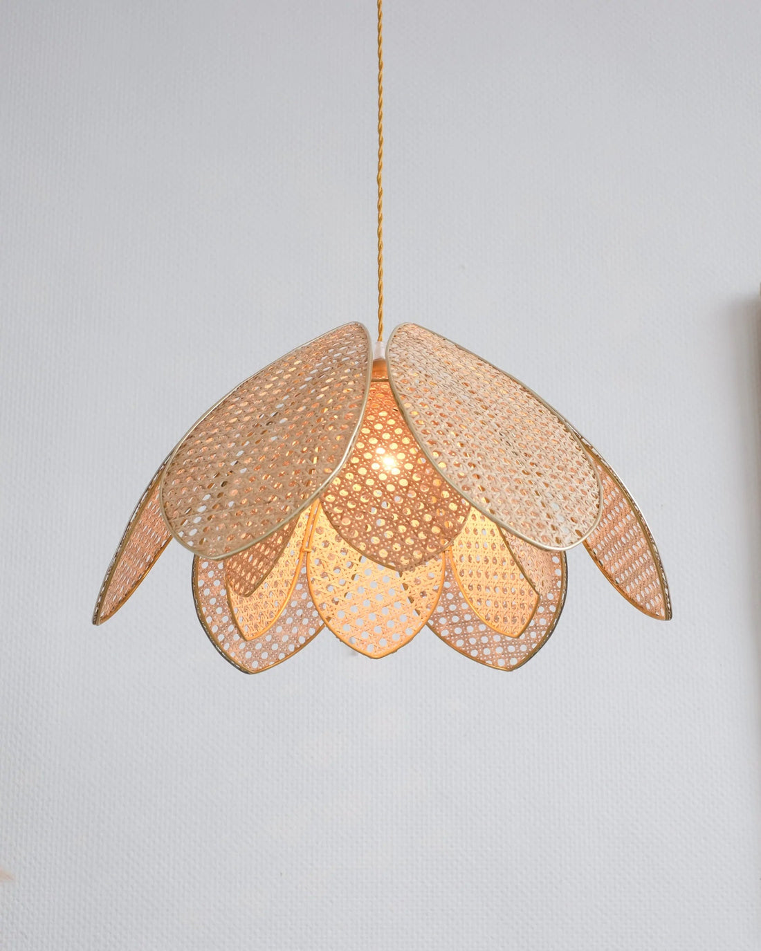 Suspension Fleur double en cannage - Silly &amp; Billy