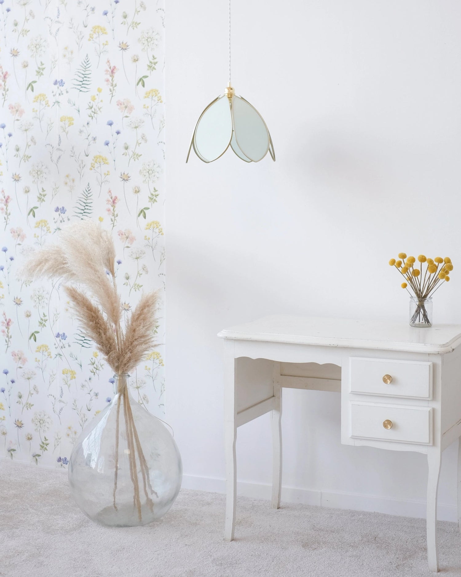 Suspension Fleur simple - Glacier et doré - Silly &amp; Billy