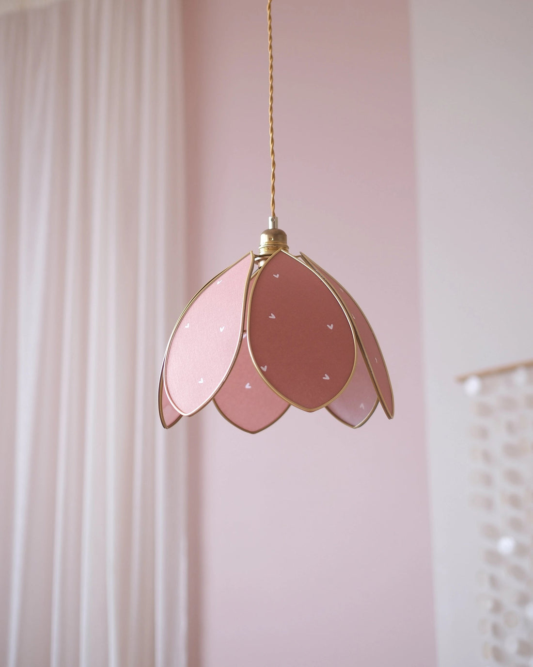 Suspension Fleur simple - Petits coeurs - Silly &amp; Billy
