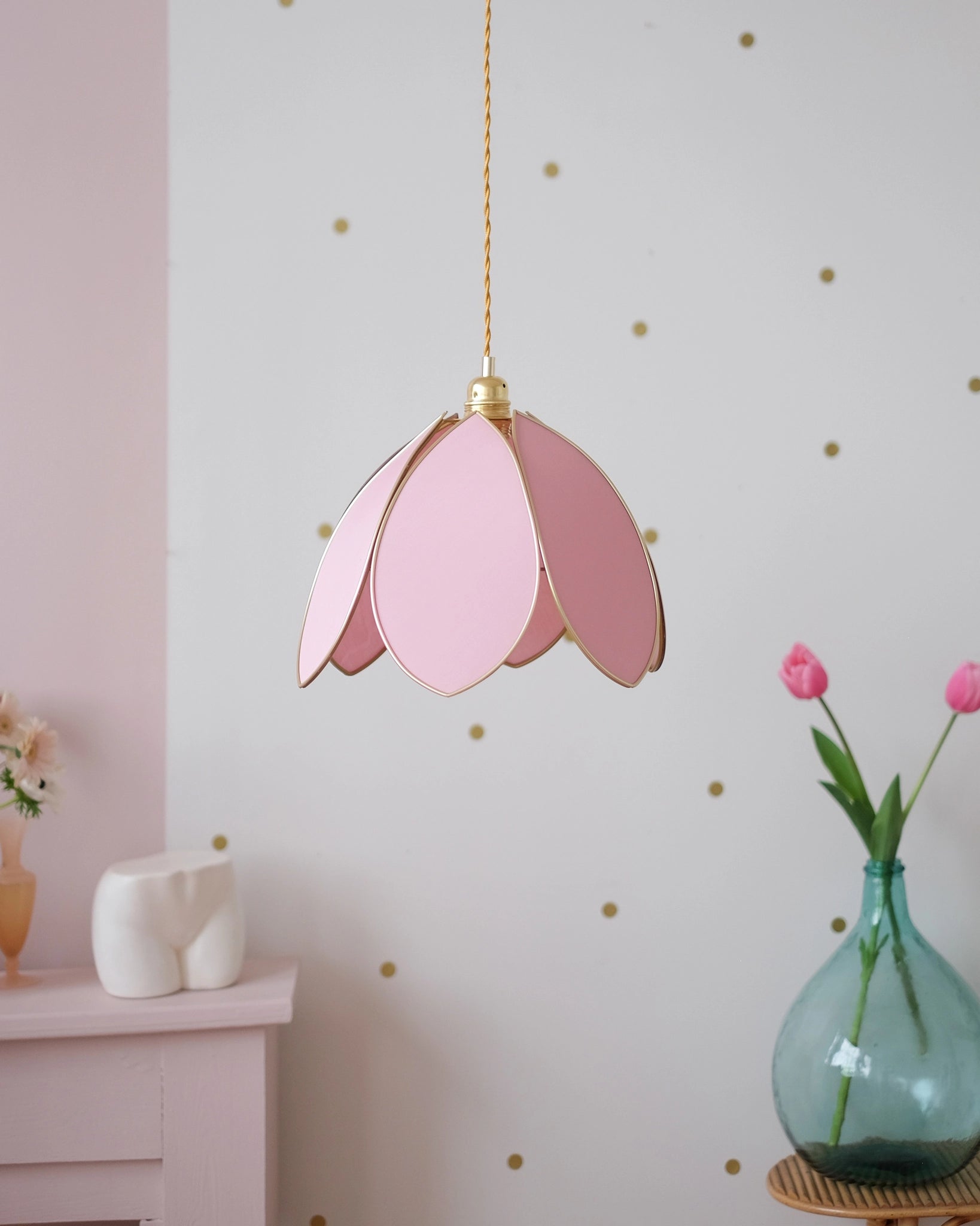 Suspension Fleur simple - Sugar et doré - Silly &amp; Billy