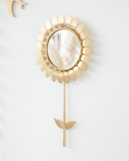 Ancien miroir Fleur en métal doré