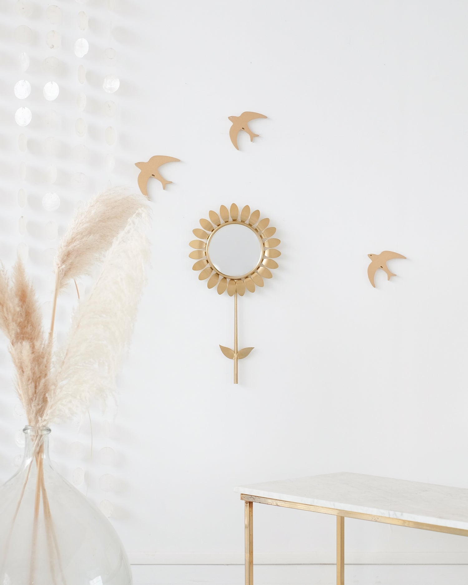 Ancien miroir Fleur en métal doré