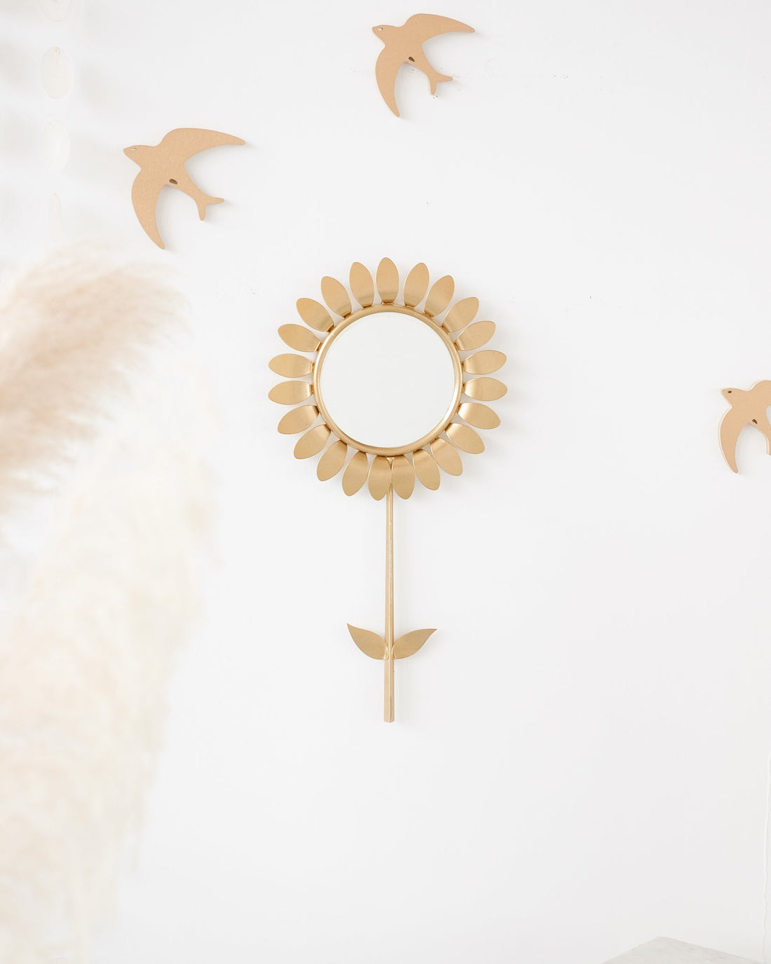 Ancien miroir Fleur en métal doré - Silly &amp; Billy