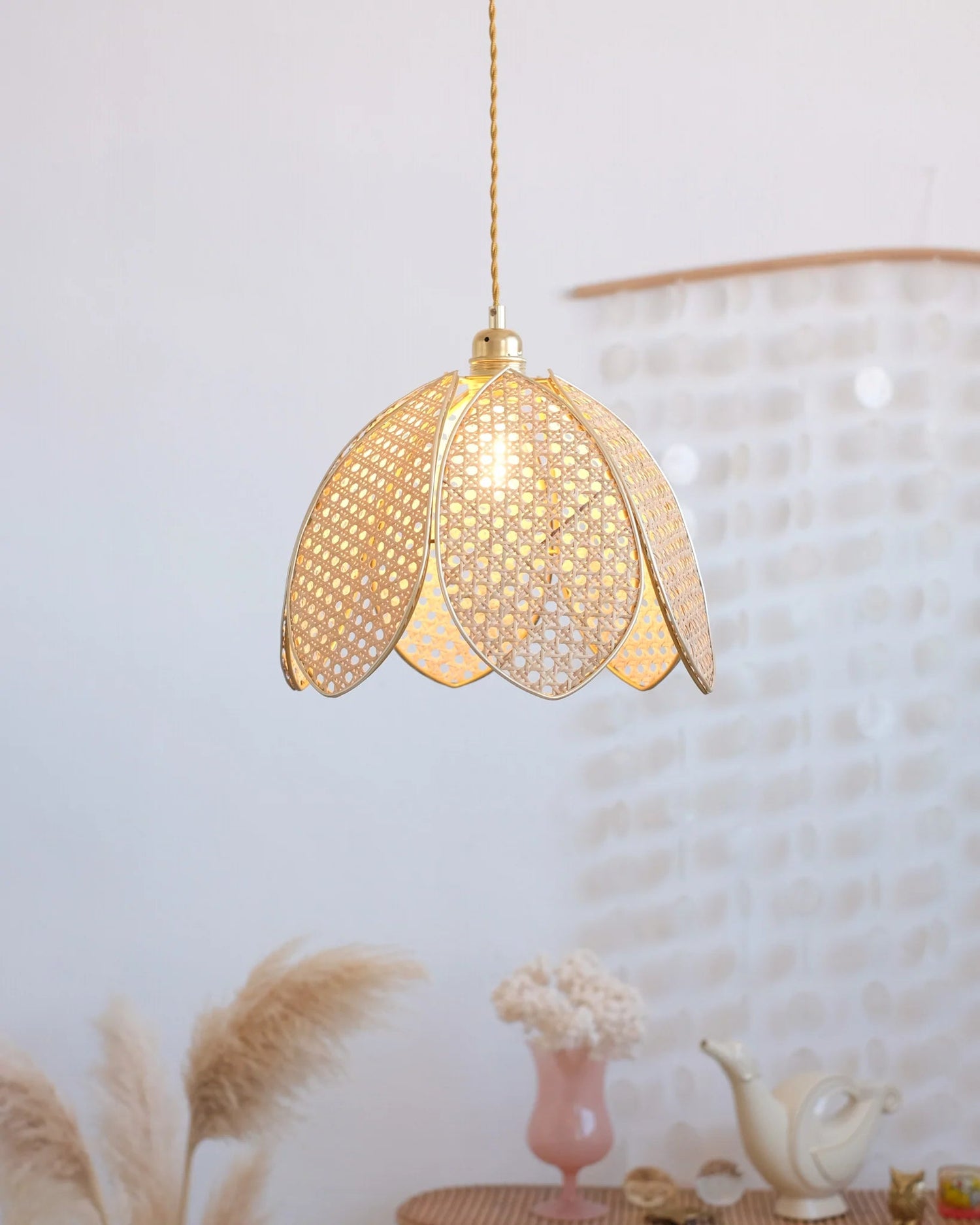 Suspension fleur simple en cannage - Silly &amp; Billy